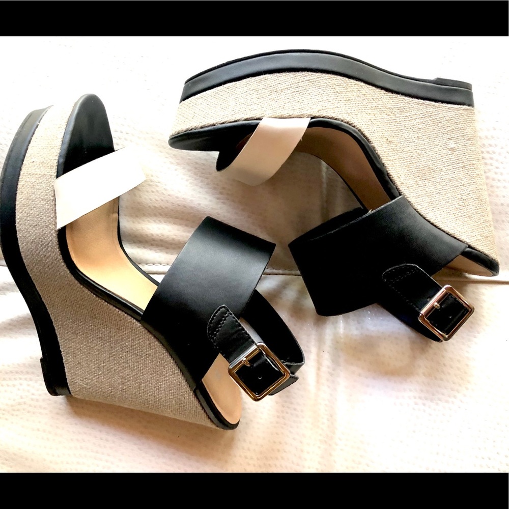 Kenneth Cole Report black & white leather platform